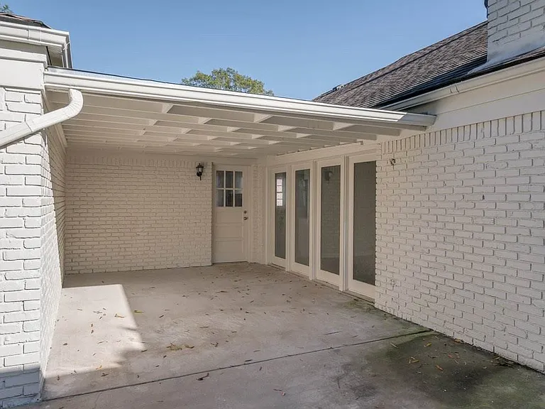 6444 Keswick Drive β photo 13
